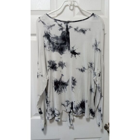 Umgee Women's White and Gray Tie Dye Light Long Sleeve Tieable front Top… - Picture 3 of 7